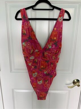 NWT Old Navy One Piece Bathing Suit